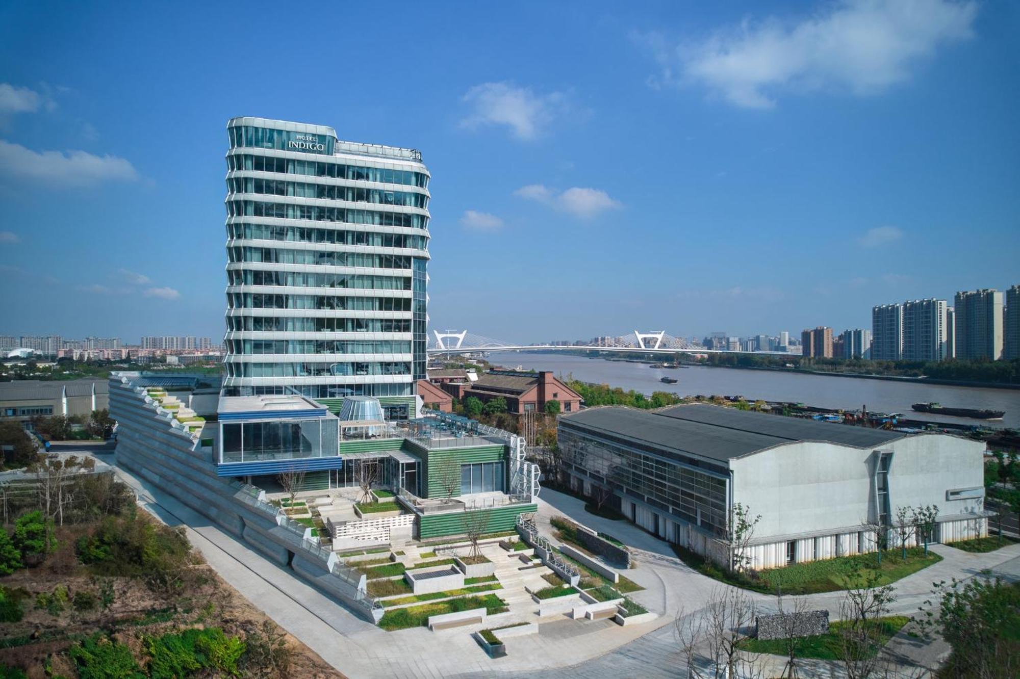 Hotel Indigo Ningbo Riverside By Ihg Buitenkant foto